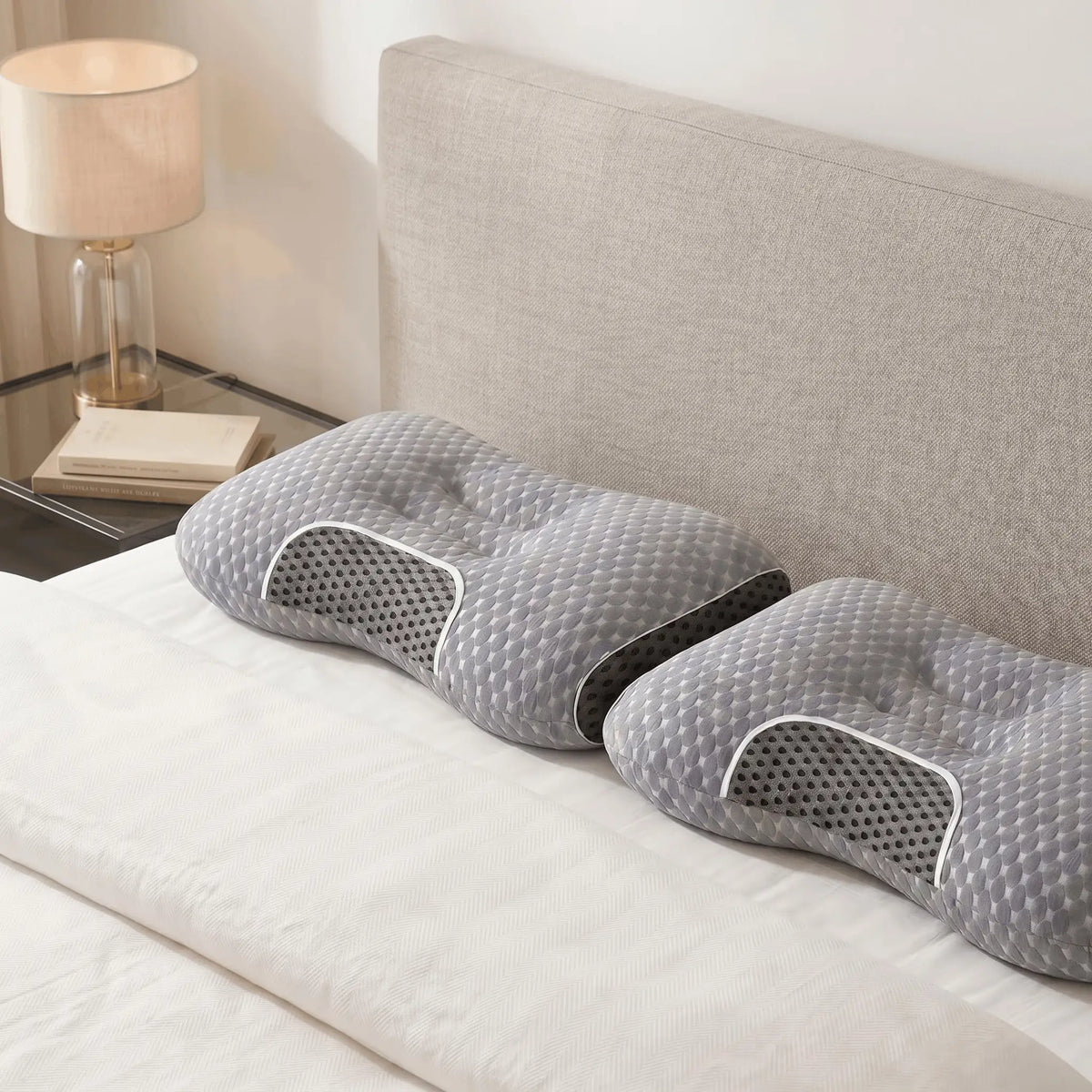 Ergonomic Neck And Shoulder Massage Pillow With Breathable Support