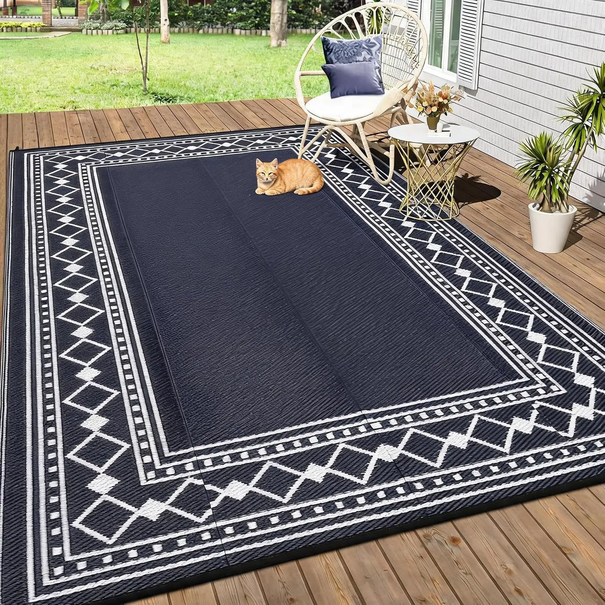 Garvee Washable Waterproof Polyester Rug With Flocking Design For Home